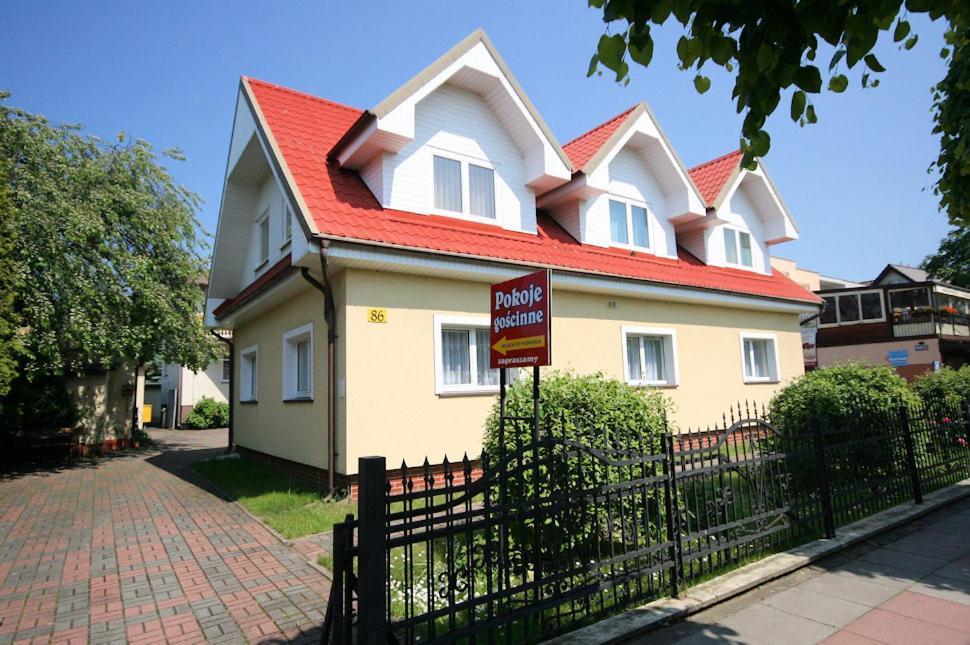 Ferienwohnung Bronisia Jastarnia Exterior foto